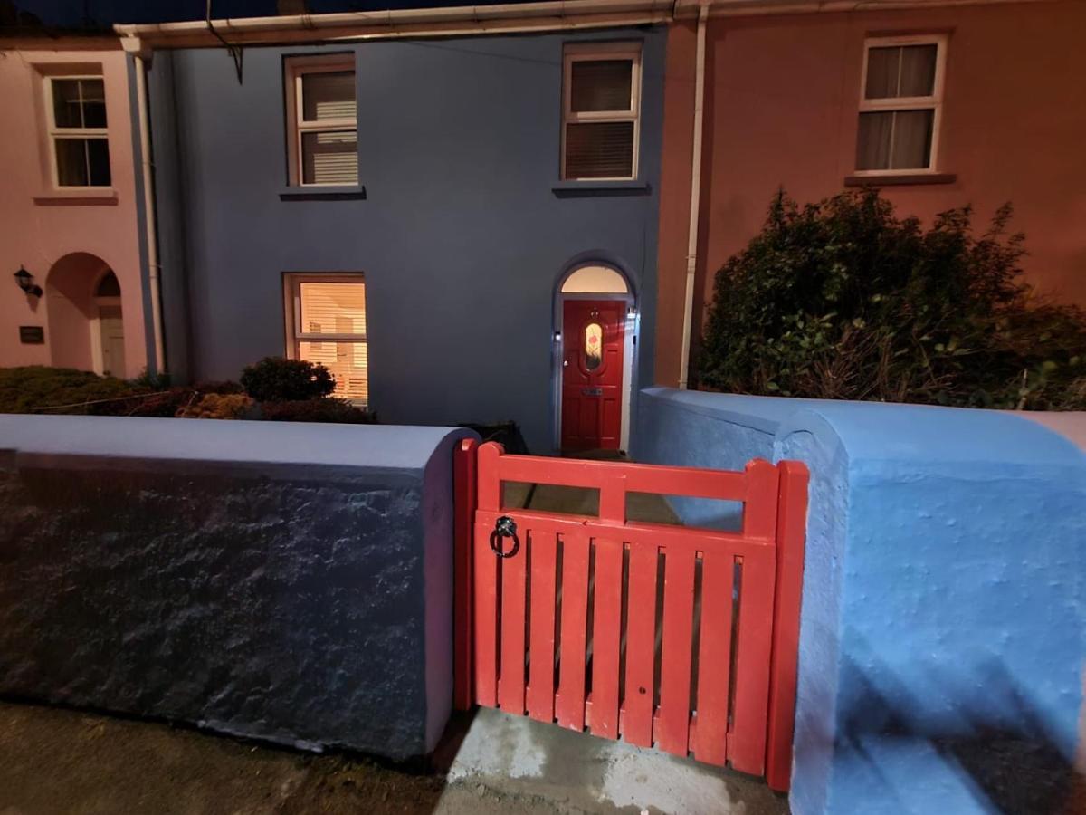 Lobster Cottage - Stylish 3 Bedroom Cottage In Heart Of Tenby Town, Pembrokeshire エクステリア 写真